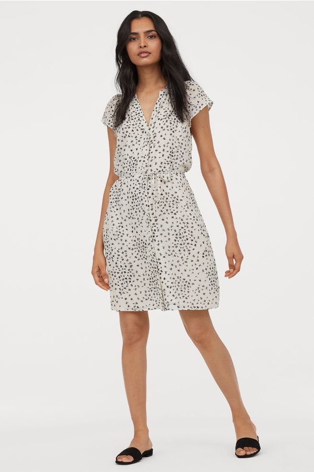 Sukienka w kwiaty H&M, 129,99