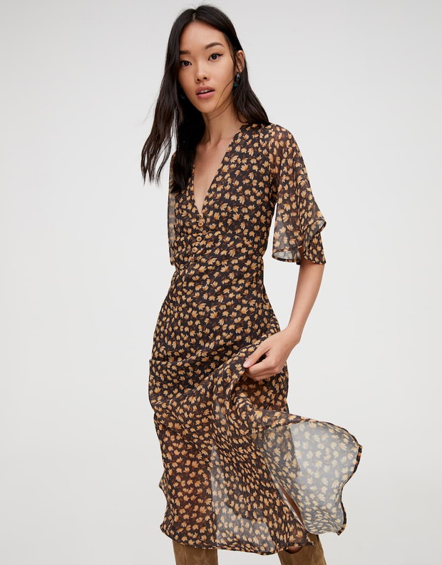 Sukienka w kwiaty Pull&Bear, 99,90