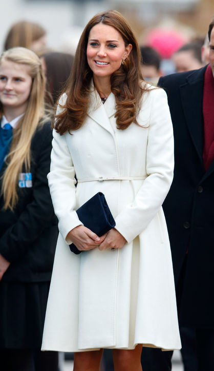 13-kate-middleton-pregnancy-outfit-h724