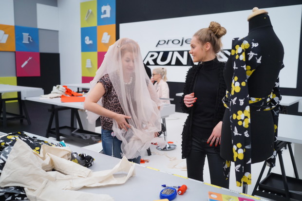 1452320-project-runway-edy