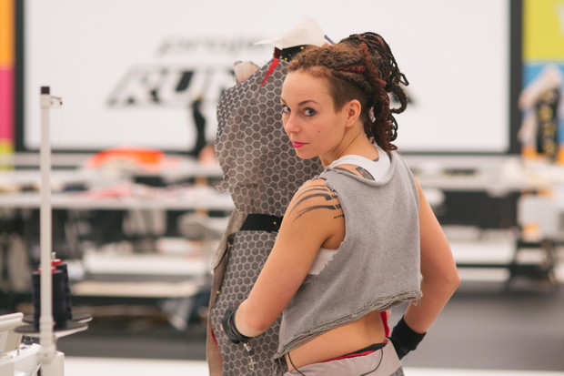 1452358-project-runway-edy