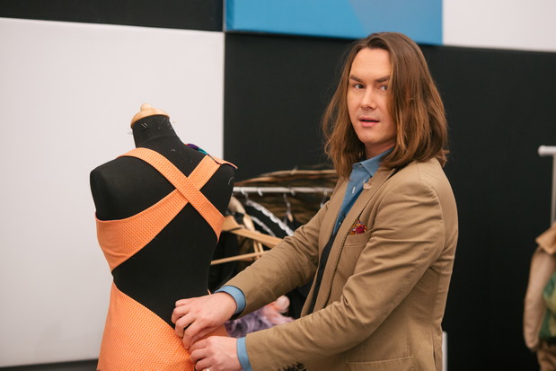 1452365-project-runway-edy
