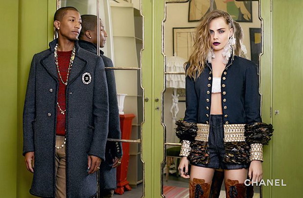 cara-delesvingasdne-i-pharrell-williams-w-kampanii-chanel-pre-fall-2015