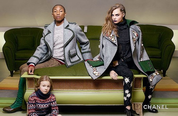 cara-delevingne-i-pharrell-williams-w-kampanii-chanel-pre-fall-2015-fot-mat-prasowe
