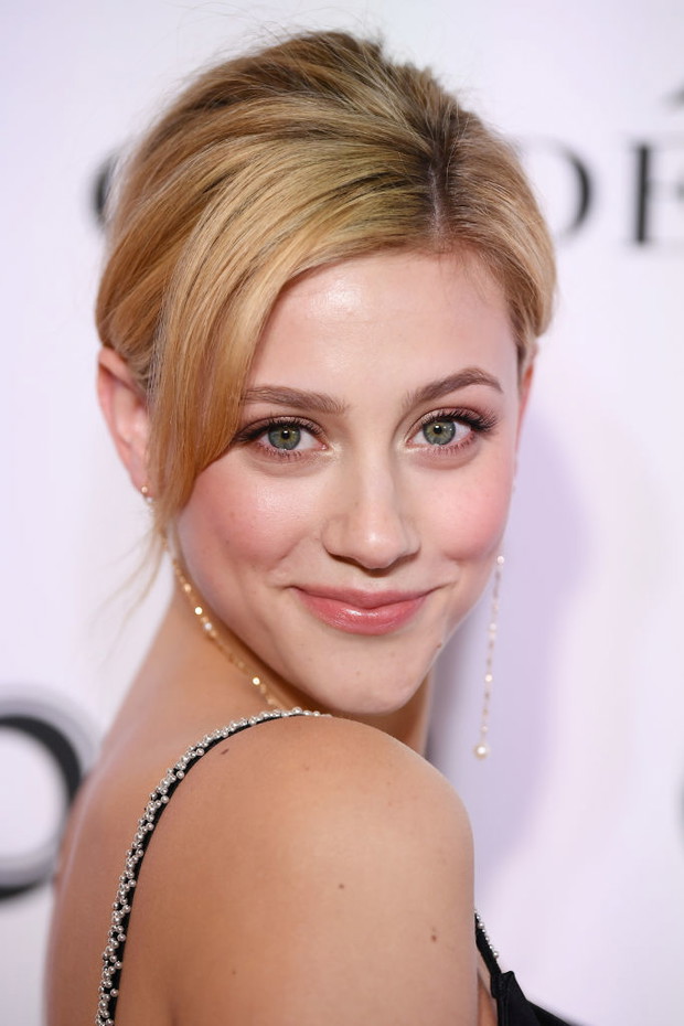 Lili Reinhart
