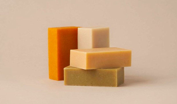 Szampon w kostce by Humankind, 12,95 $