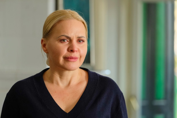 Kadr z serialu „Przyjaciółki” z Małgorzatą Sochą, Anitą Sokołowską, Magdaleną Stużyńską-Brauer i Joanną Liszowską