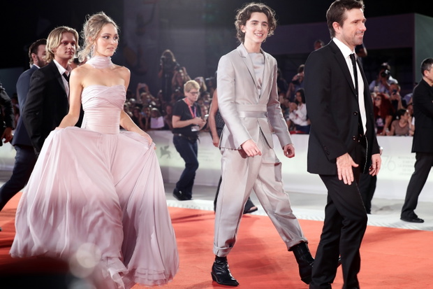 Lily-Rose Depp i Timothée Chalamet na 76. Festiwalu Filmowym w Wenecji