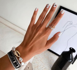 mani2