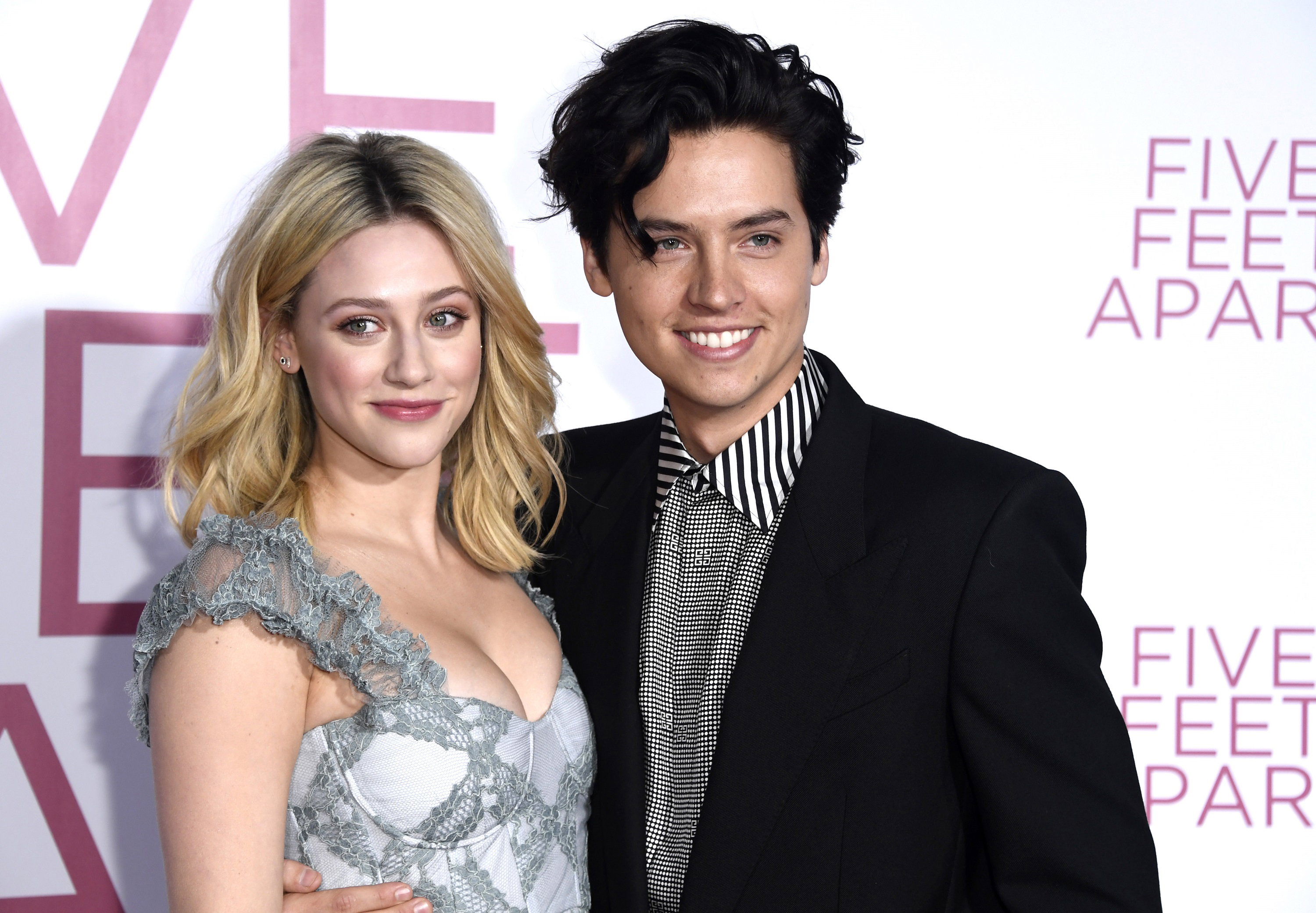 Lili Reinhart i Cole Sprouse jednak są razem? Aktorka skomentowała plotki dotyczące rozstania!