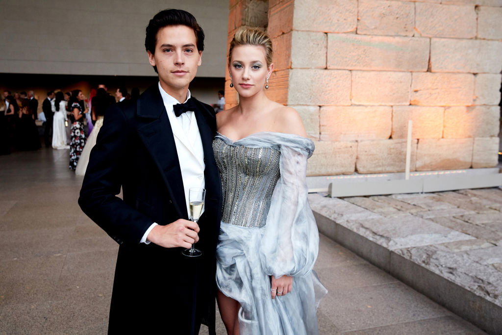Cole Sprouse i Lili Reinhart ciągle są razem! Te zdjęcia mówią wszystko