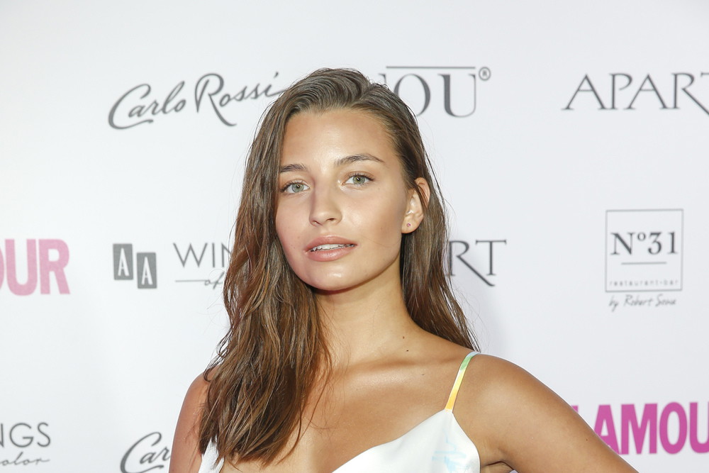 Julia Wieniawa na gali Kobieta Roku Glamour 2019