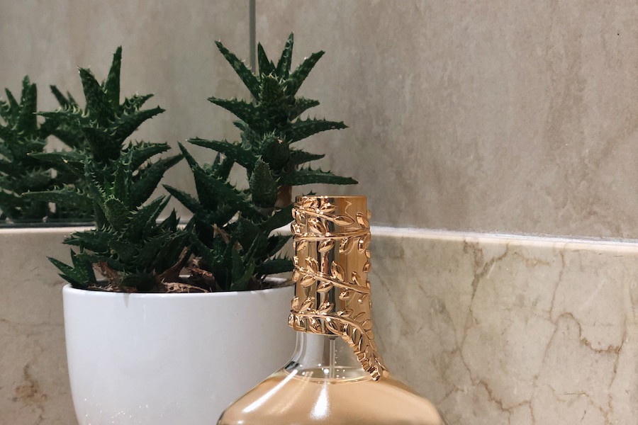 Dołącz do #GlamourChallenge, podejmij wyzwanie i wygraj perfumy Avon Maxima