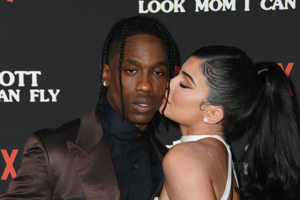 Travis Scott zdradził Kylie Jenner? Raper skomentował te doniesienia