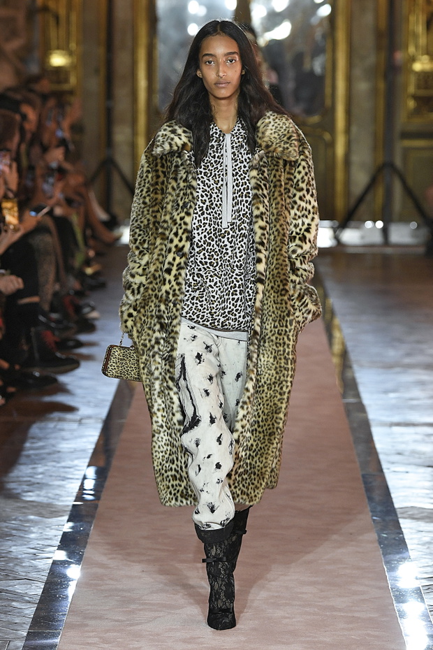 Giambattista Valii dla H&M