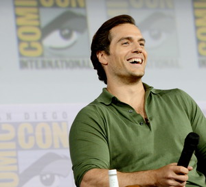 Henry Cavill w Polsce! Serialowy „Wiedźmin” i reszta obsady przyleci promować serial Netflixa
