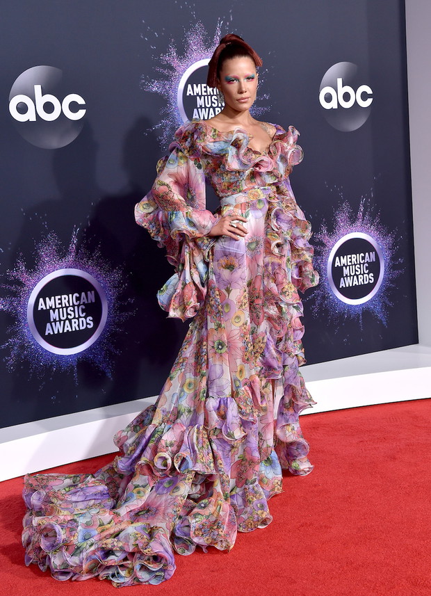 American Music Awards 2019: Halsey