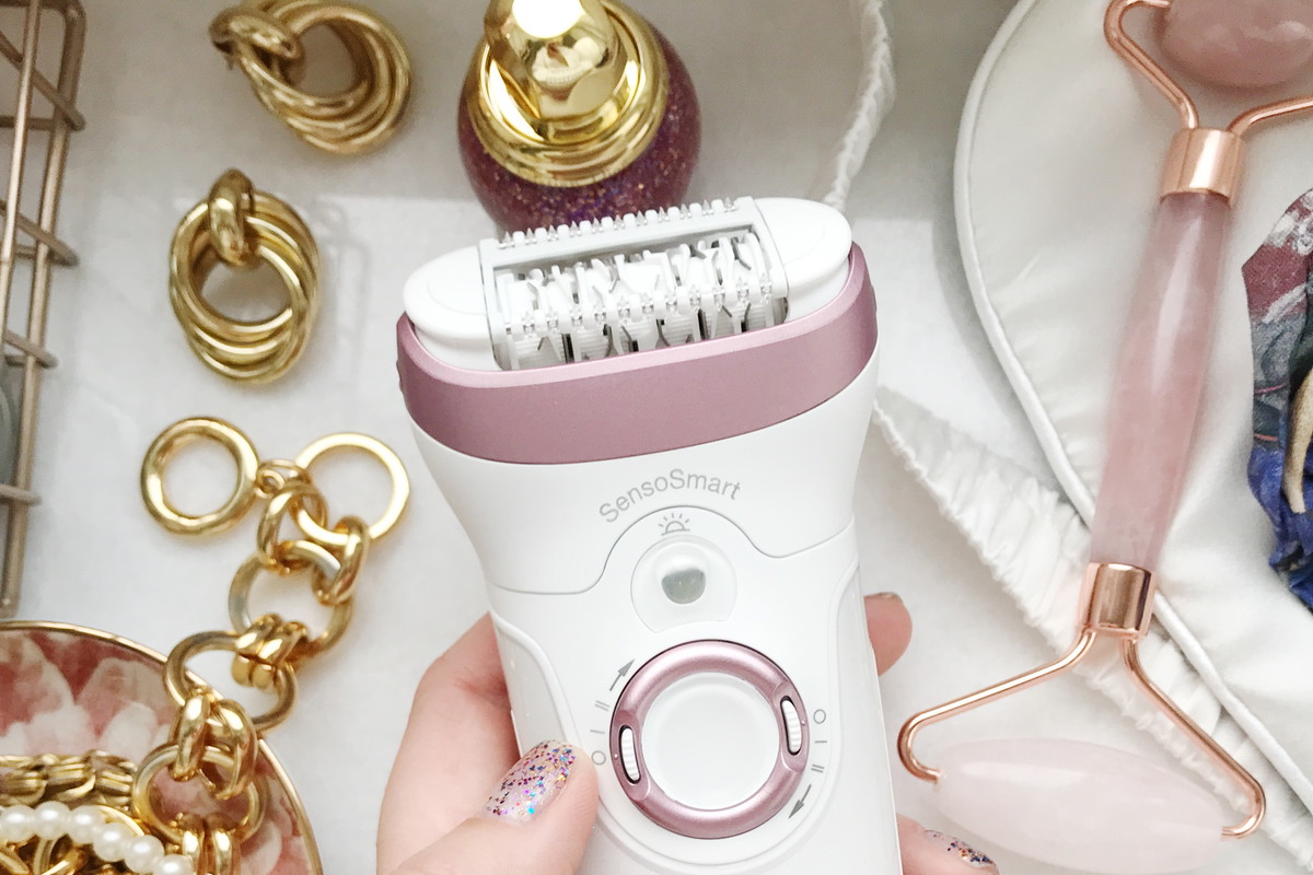Depilacja depilatorem bez tajemnic. Czy jest lepsza niż zwykłą maszynką? Przetestowałam depilator Braun Silk-épil 9 SensoSmart™ i oto, co o tym myślę