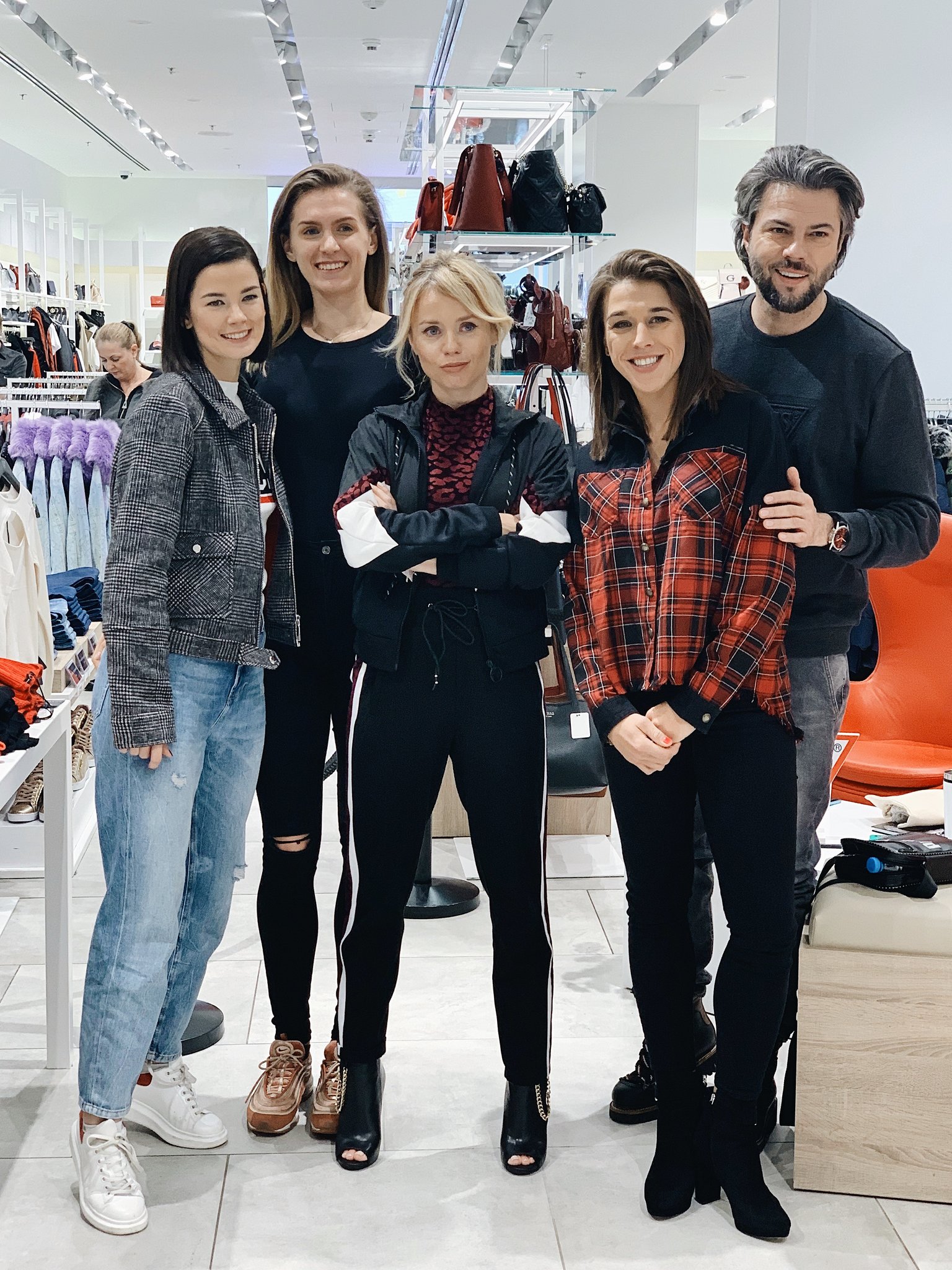 Show Your Natural Beauty – sprawdźcie, co działo się na castingach do 2. edycji akcji marki GUESS