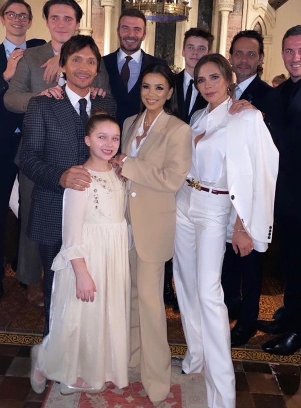 Rodzicami chrzestnymi zostali m.in. Eva Longoria i Marc Anthony.
