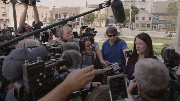 Making_a_Murderer_S02E04_19m29s35054f