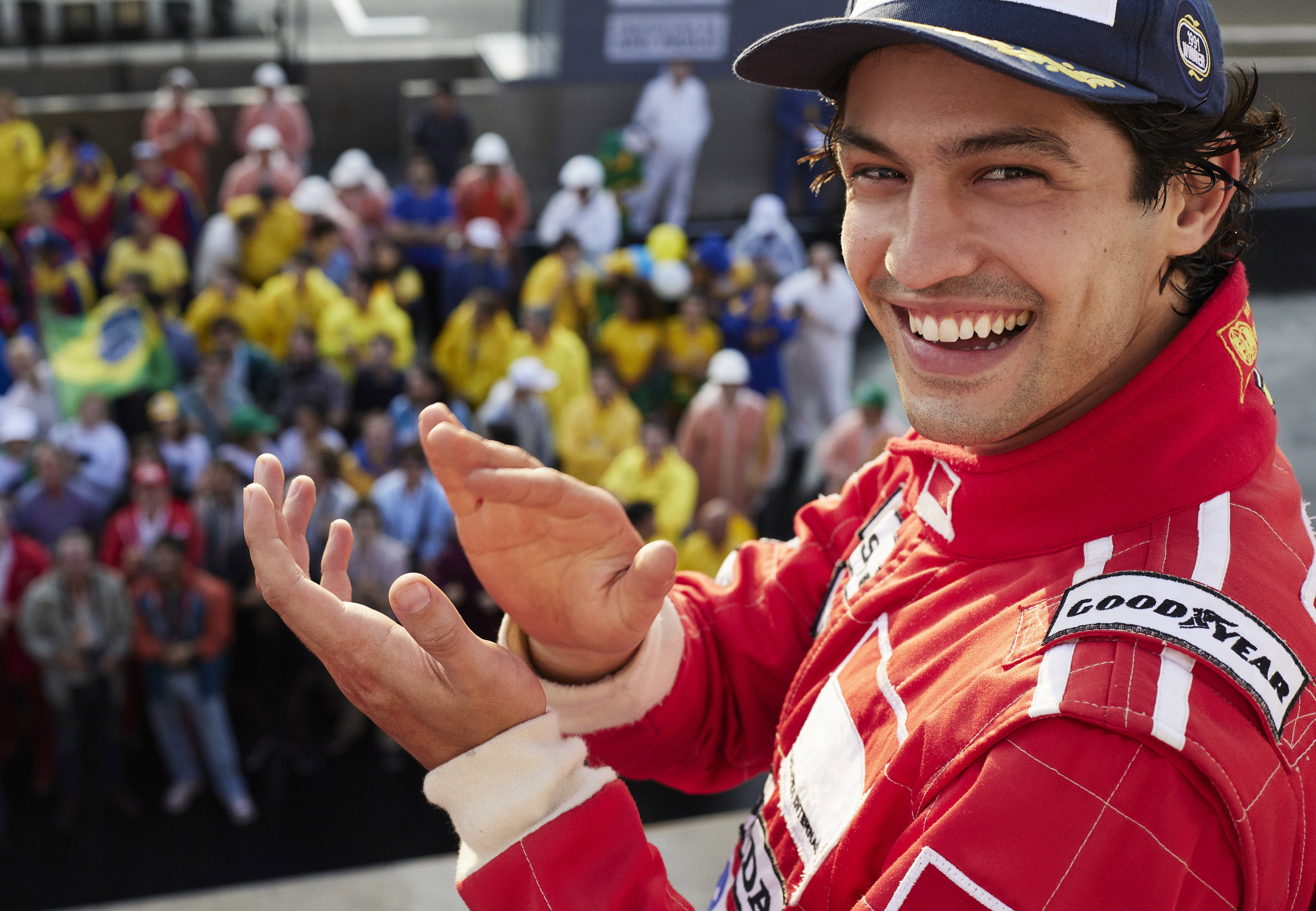 SENNA. Gabriel Leone as Ayrton Senna in Senna. Cr. Alan Roskyn/Netflix ©2024