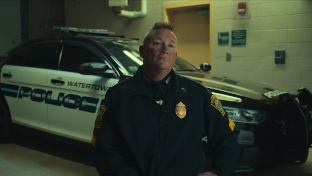American_Manhunt_The_Boston_Marathon_Bombing_S1_E2_00_36_20_23