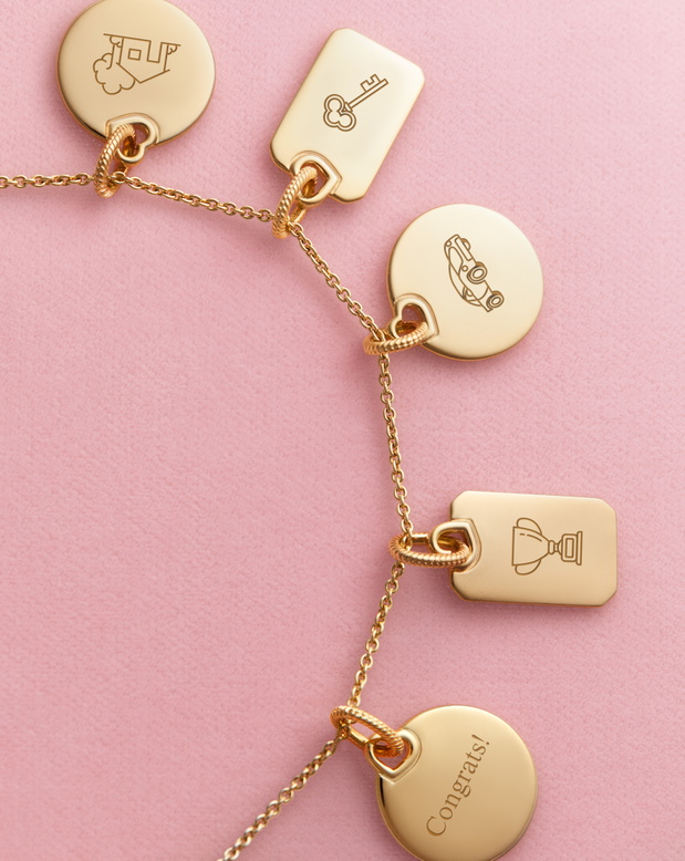 HIGH_RGB_Q225_Occasions_Product_Engraving_online_02_RGB