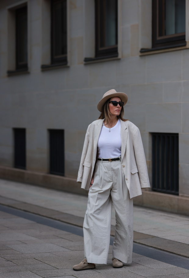 Street Style - Hamburg - August, 2022