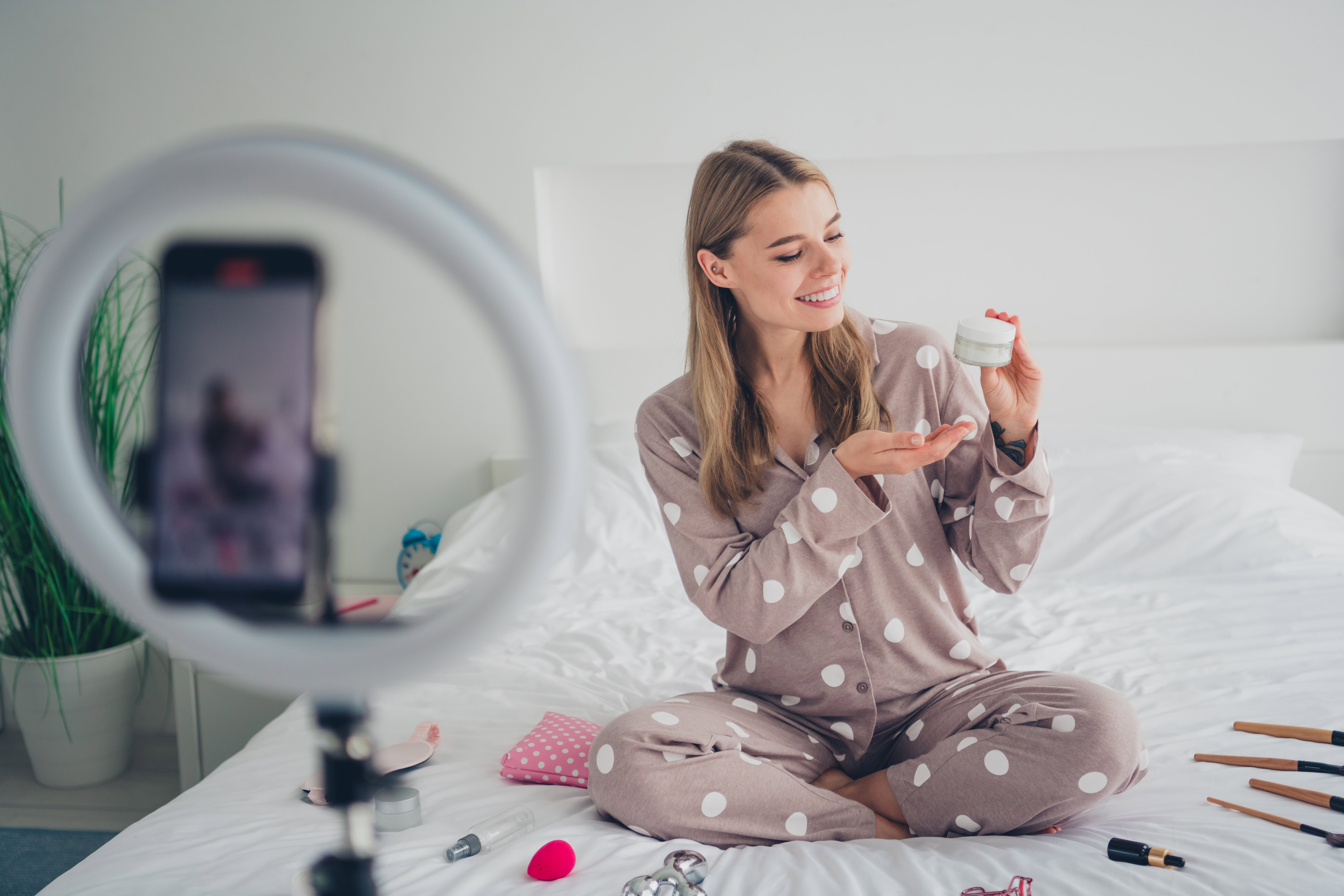 Urodowe trendy z Instagrama i TikToka