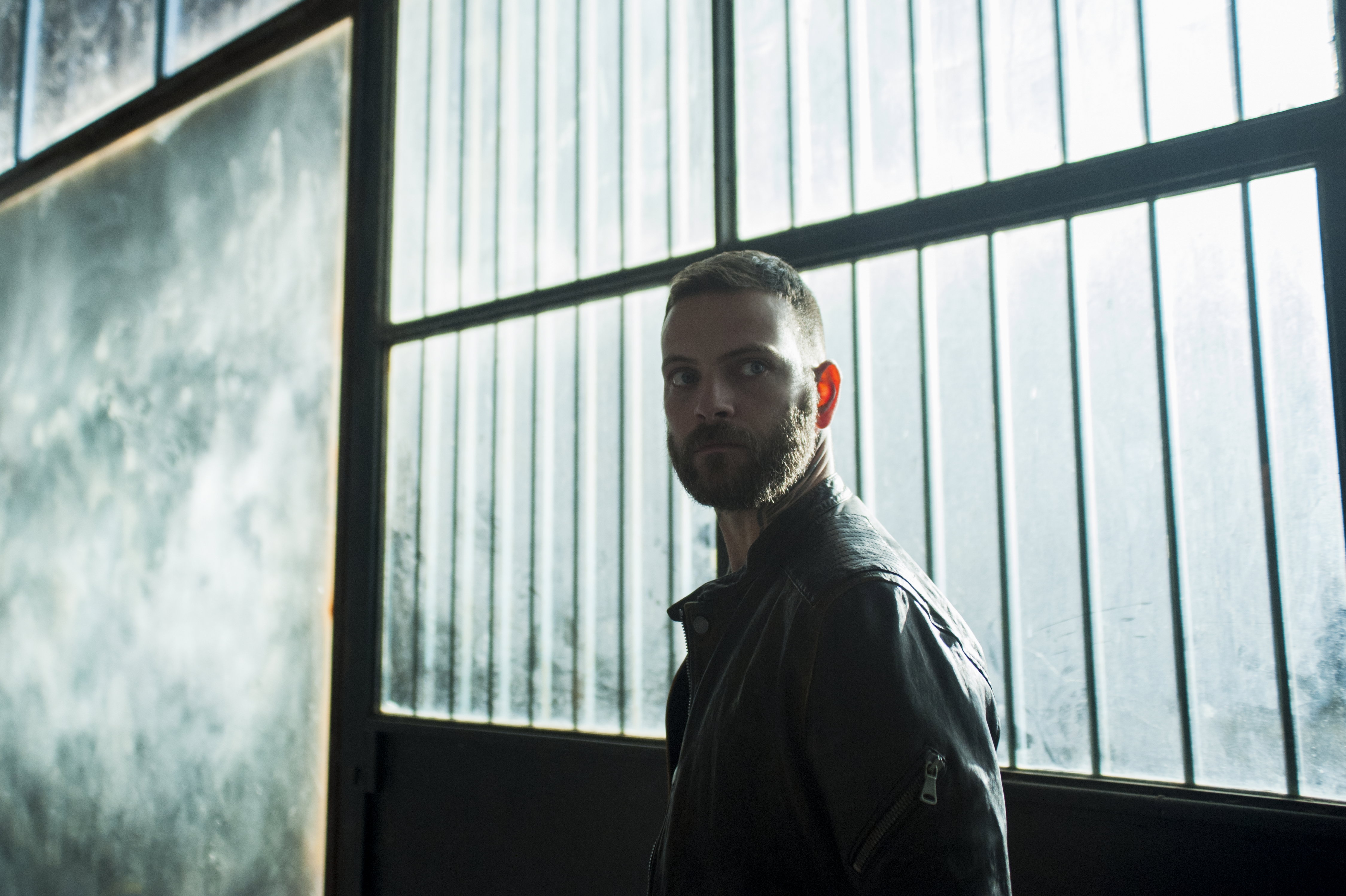 SUBURRA_203_Unit_00017R