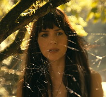 998253-madame-web-dakota-johnson-incarne-cassandra-webb-au-cinema-en-fevrier-2024