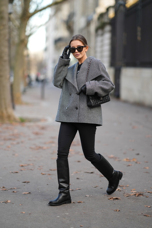 Fashion Photo Session In Paris - December 2021