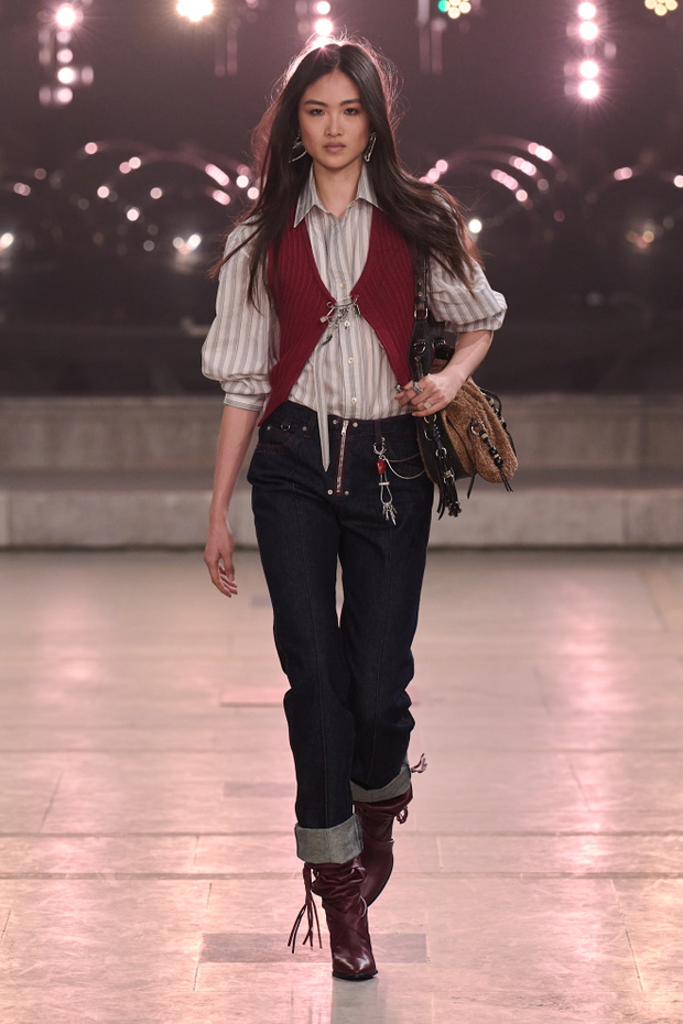 Marant F25 037