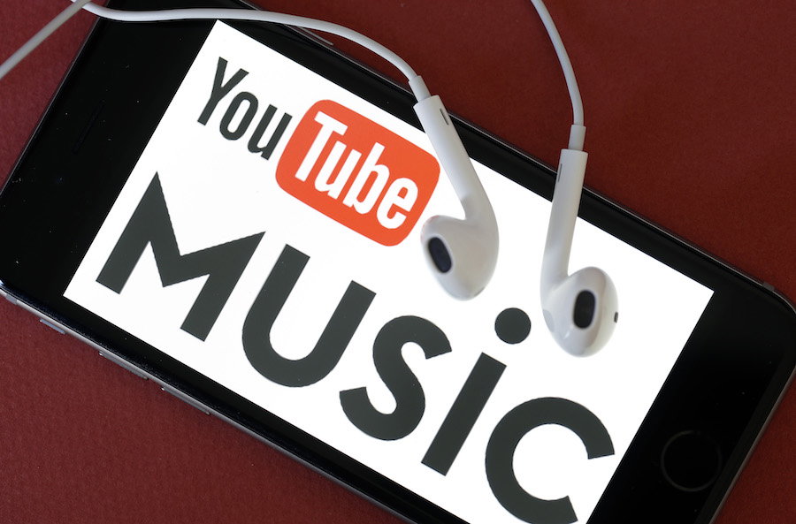 W końcu! Aplikacja YouTube z funkcją grania w tle na telefonach