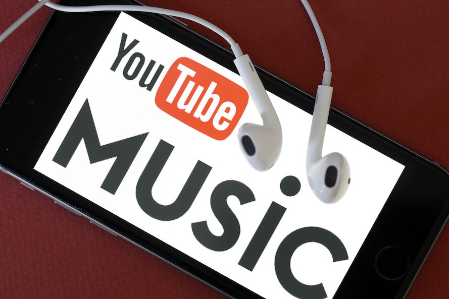 W końcu! Aplikacja YouTube z funkcją grania w tle na telefonach