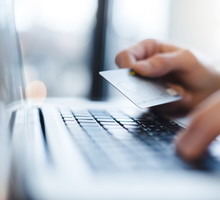 Apple zapowiada swoją kartę płatniczą Apple Card. Bez daty ważności i wykonaną z... tytanu!