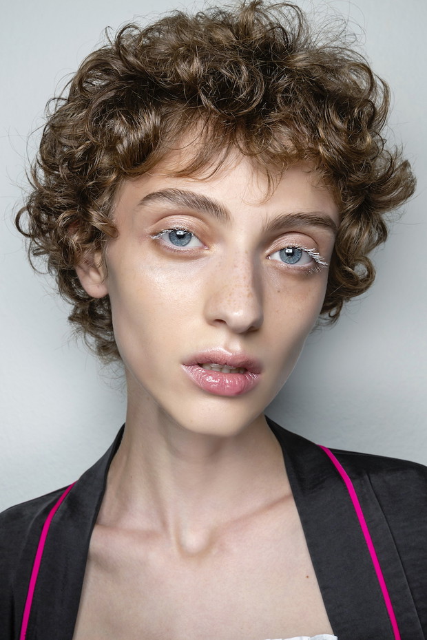 Krótkie fryzury damskie 2019
