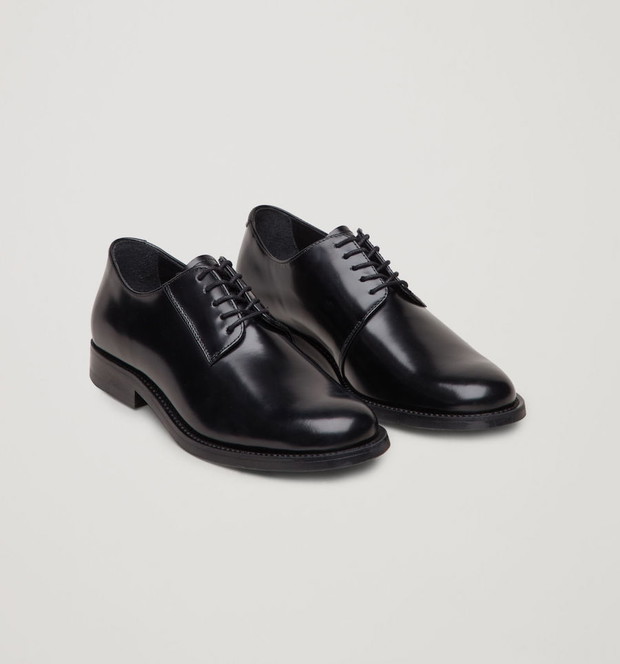 Buty COS, ok. 400 zł