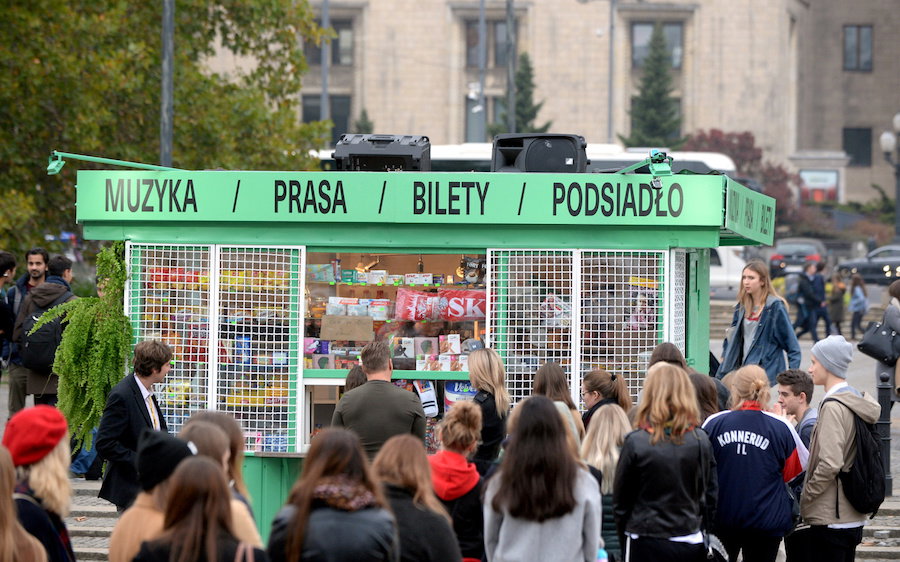Małomiasteczkowy Kiosk Dawida Podsiadło możecie wylicytować na aukcji Allegro i tym samym wesprzeć WOŚP 2019