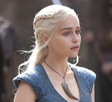Gra o Tron: ukryte znaczenie fryzury Daenerys. Wpadlibyście na to?