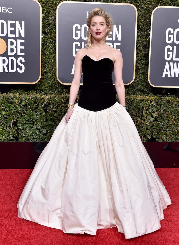 Złote Globy 2019: Amber Heard w sukni Monique Lhuillier