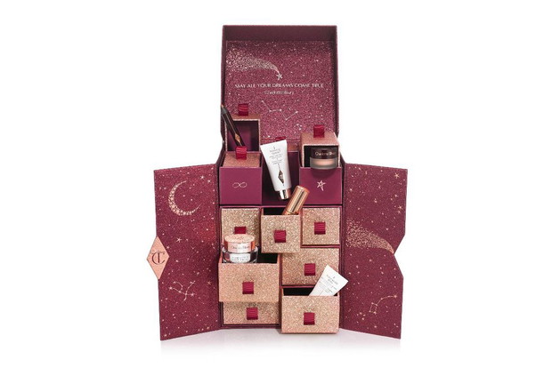 Kalendarz adwentowy, Charlotte Tilbury, ok. 700 zł