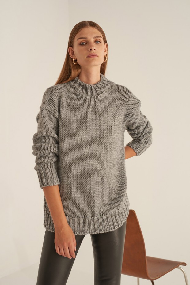 Sweter LeBrand, 750 zł