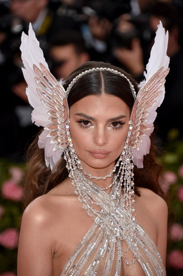 Emily Ratajkowski