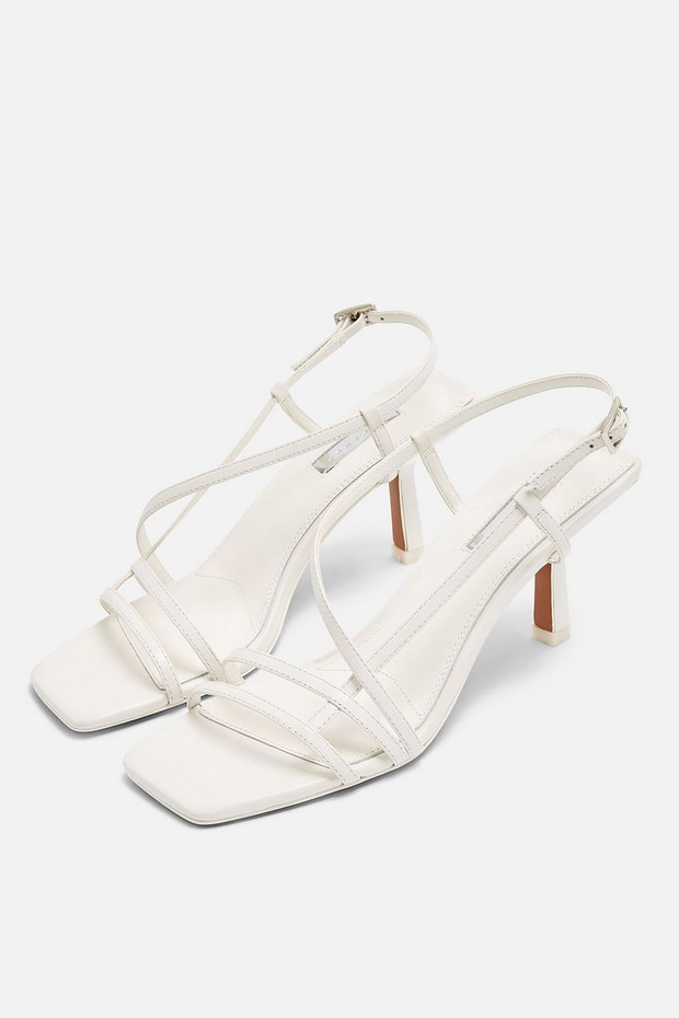 Sandałki na obcasie Topshop, około 150 zł