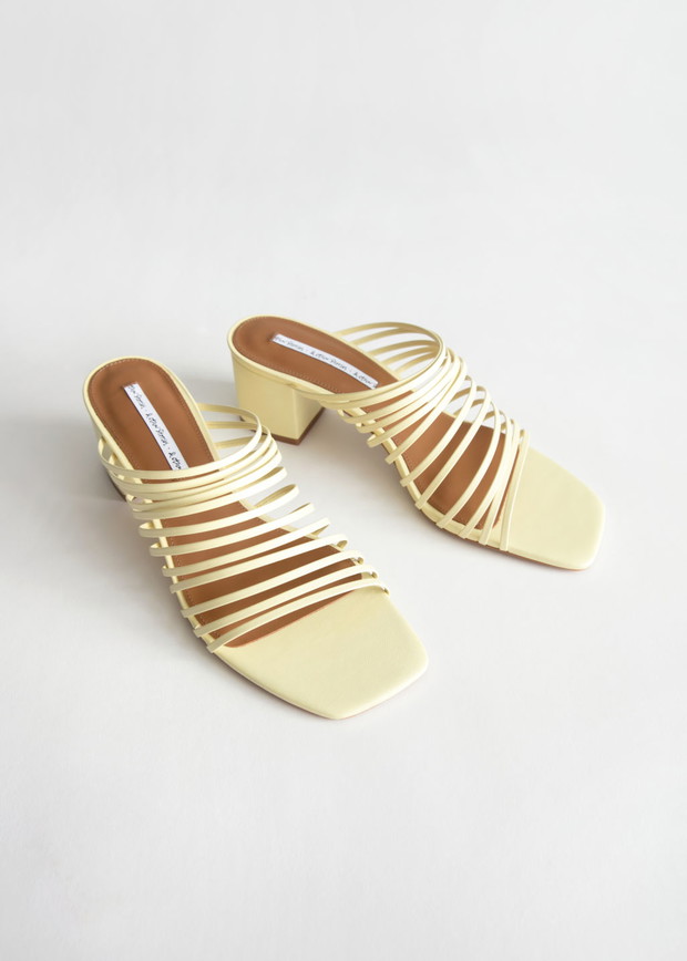 Buty &Other Stories, około 373 zł