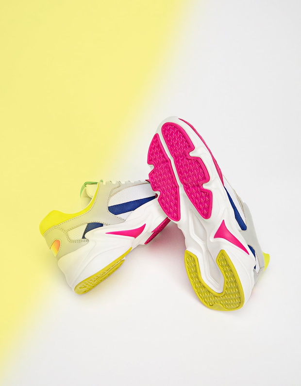 Sneakersy Stradivarius, 159 zł
