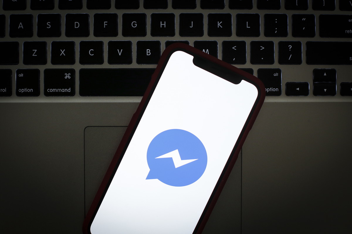 Czarny Messenger: Jak włączyć tryb nocny aplikacji?