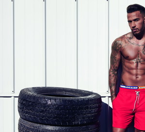kampania, której twarzą jest Lewis Hamilton zadebiutuje wiosną 2018!